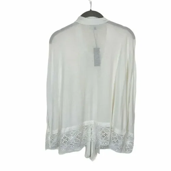 Le Gali Cottagecore White Lace Trim Cape Sweater Le Gali Cottagecore White Lace Trim Cape Sweater